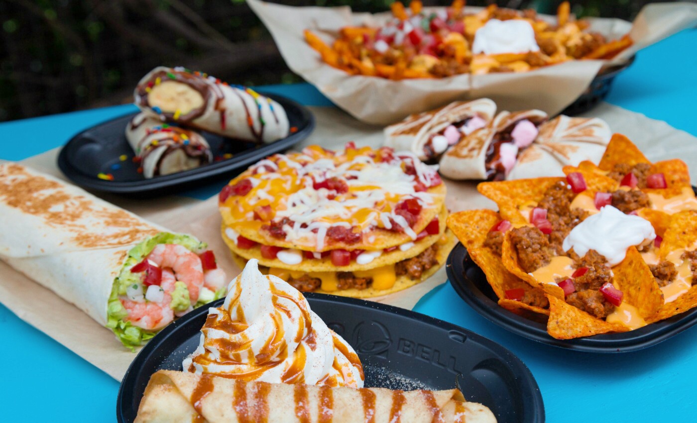 15 Delicious Reasons To Visit Taco Bell Around The World